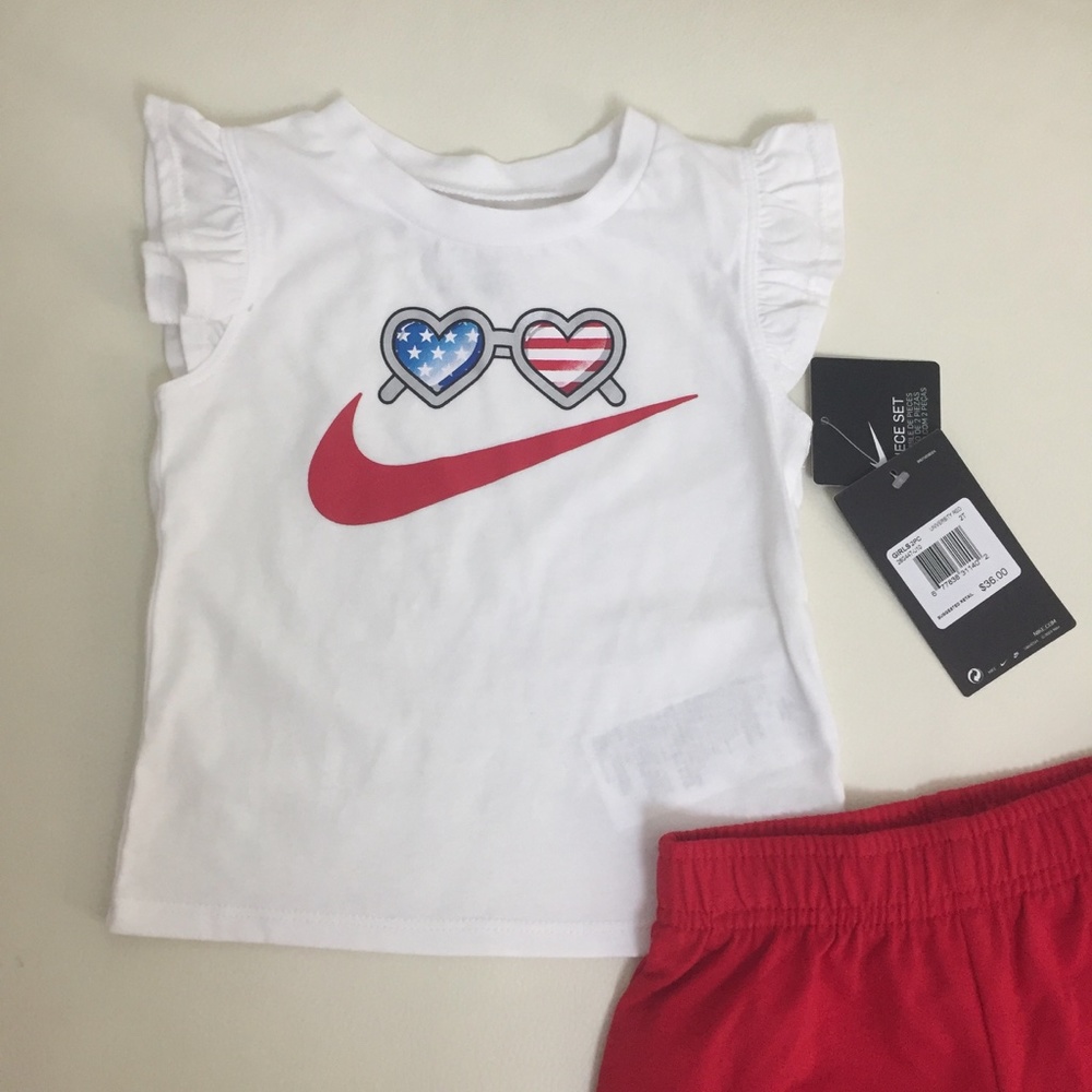 Nike American Girl Cute Shorts Set 0125 - Picture 5 of 5
